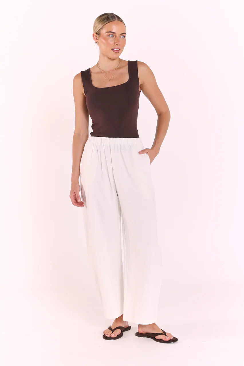 Eleanor Barrel Pant - White - Image 4
